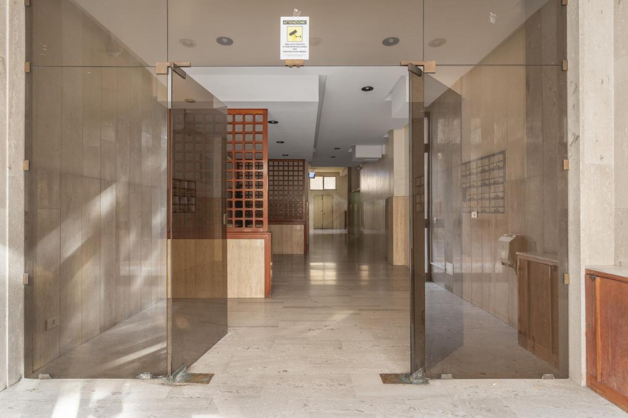 Casa Reale Apartment ปาแลร์โม ภายนอก รูปภาพ